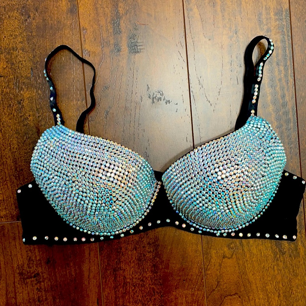 NWOT Jewel Velvet Bikini Top Dance Party